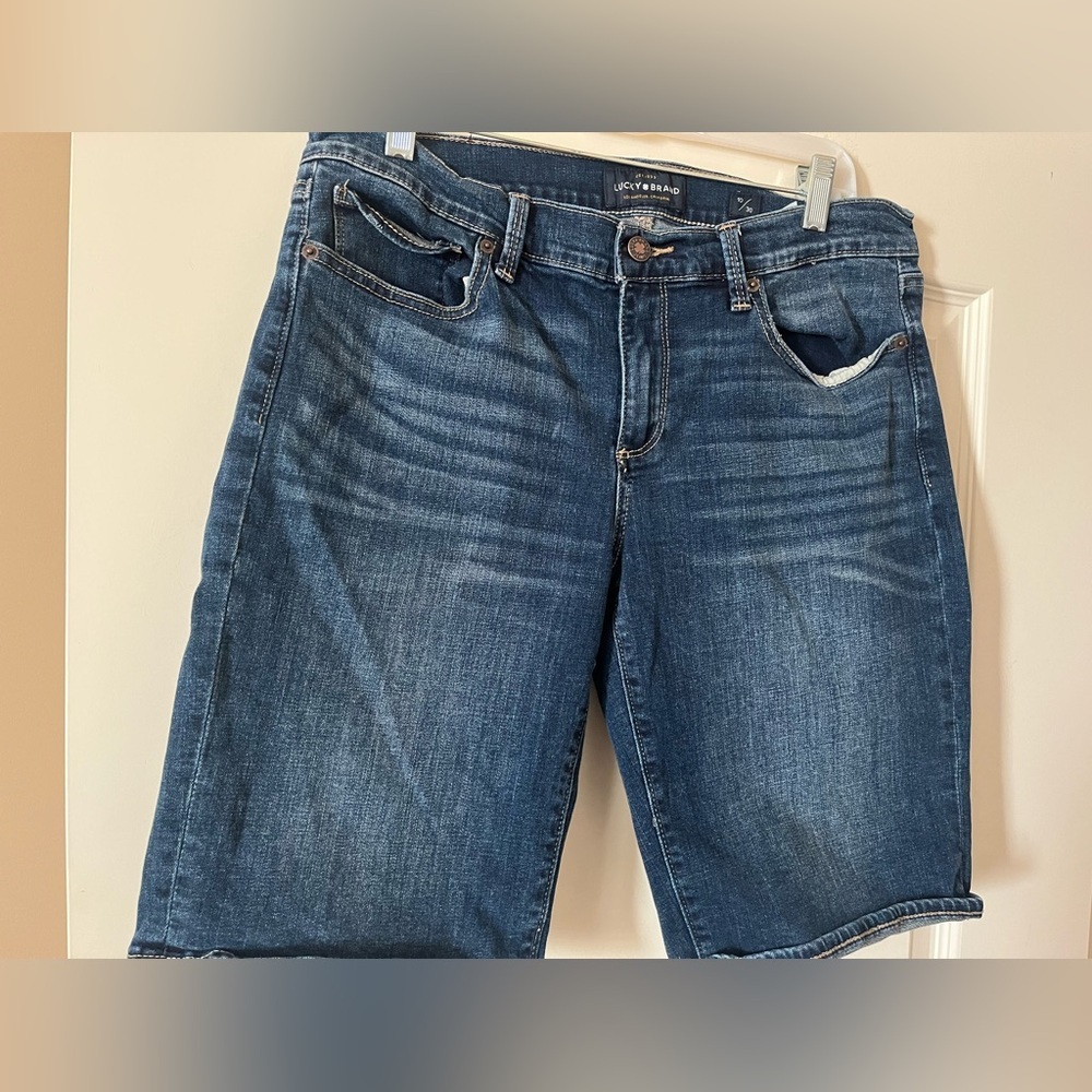 Lucky Brand Dark Blue Denim Bermuda Shorts Distressed Women’s size 10 - Picture 7 of 15